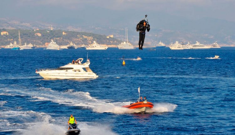 jb-10-jetpack-european-flights-on-sale-11www